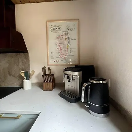 Maison A La Pointe Du Cap Corse