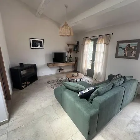 Maison A La Pointe Du Cap Corse